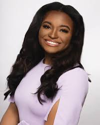 Today, I had the pleasure of meeting the Mayor of Woodruff Kenneth Gist.  Woodruff, SC is my first hometown. We had lovely conversations about  community involvement, myself, my platform #tinymiraclenetwork, and the