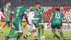 Notas, reportajes, galeria de fotos, sorteos, foros, historia, idolos, links deportivos, y mucho mas acerca de una pasion granate. 0 1 A Goal From Lucas Vera Makes Lanus Dream Junipersports