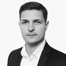 Alexander Kasper's Instagram, Twitter & Facebook