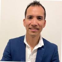 200+ perfiles de «Arostegui»