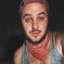 Kristen McDanald (@KristenMcDanald)