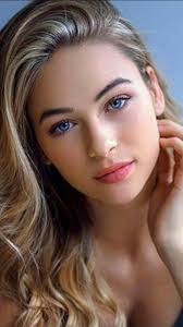 Portrait of smiling caucasian blonde girl with long messy hair. Pin On Blond Hair Blond Beauty