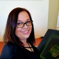 Angela Edmonds's Instagram, Twitter & Facebook