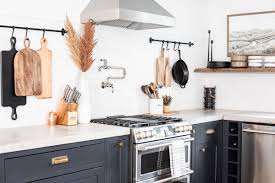 Are you looking for new home decor, kitchen decor, or rustic home decor? Modern Rustic Fall Kitchen Decor Cherished Bliss