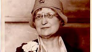 Holmes: Thoroughly modern Mary