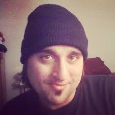 Quad City area guitarist/singer looking for a drummer and bassist. Trying  to form a 3 piece hard rock/heavy metal band with some oldschool doom  influence. If you can also sing that's a