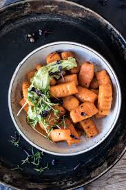 Gesunde Vegane Susskartoffel Gnocchi Aus Drei Zutaten Ohne Weizen Glutenfreie Und Vegane Suss Susskartoffel Gnocchi Susskartoffel Rezept Vegan Glutenfreie Rezepte
