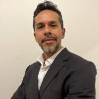 400+ perfis com “Maurice”