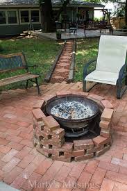 Budget Friendly Backyard Patio Ideas Homemade Fire Pit Brick Fire Pit Fire Pit Backyard