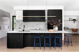 Getting kitchen island design absolutely right is vital because your entire space revolves around this central element. 10 Knockout Kitchen Island Designs