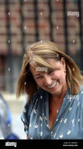 Carole middleton and michael middleton Banque de photographies et d'images  à haute résolution