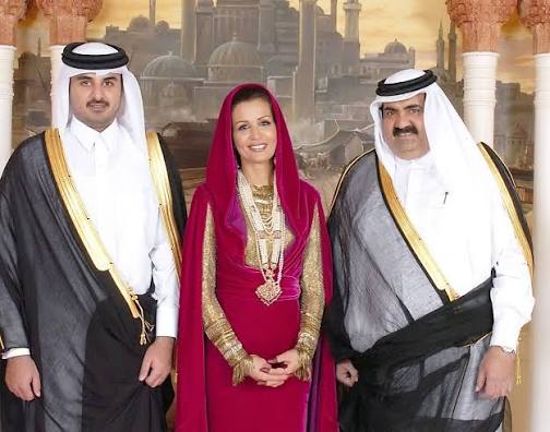 بمناسبة الاحتفال بزفاف الشيخ خليفة بن حمد آل ثاني، نقدم لكم صورًا من زفاف  شقيقه الأكبر، حضرة صاحب السمو الشيخ تميم بن حمد آل ثاني، أمير دولة قطر وولي  العهد آنذاك، والذي