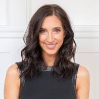 Karen Boyko's Instagram, Twitter & Facebook