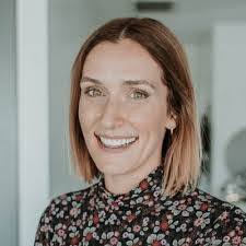 Gabrielle Hoyt's Instagram, Twitter & Facebook