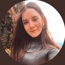 Erika Kropf (@erikakropfa)