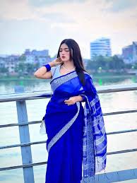 নীল শাড়ি