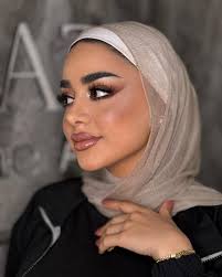 انتِ أجمل وحدة💕💕💕 Makeup by me💄 صالون سلازا كارولين عساف فرع المحجبات  فقط 📞0936808454 📞0116120669 @tony_alkhouli @caroline_yousef_assaf  @christina.assaf @salazagroup .. . . . . . . . . .  #trending#girls#makeup#dubai# #glam#follow#fyp#fypシ❤️💞❤️