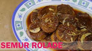 Biasanya, rolade dibuat dari daging sapi, ayam, hingga salmon. Resep Semur Rolade Variasi Resep Rolade Yang Enak Mudah Dapur Sekilas Info Youtube