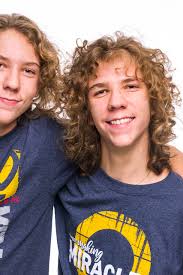 Miracle musicians give back to hospital that saved them