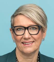 Interview: Lena Sharp