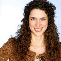 Elizabeth Fehr's Instagram, Twitter & Facebook