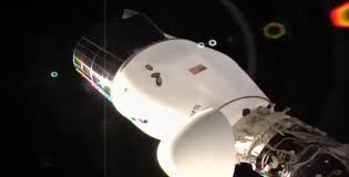 Crew dragon, a space capsule capable of ferrying up to seven astronauts. Spacex S First Cargo Dragon 2 Recovery Delayed By Atlantic Ocean Weather
