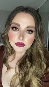 Bethany Grant's Instagram, Twitter & Facebook