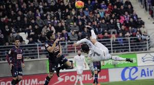 El eibar llega al partido contra el real madrid en el peor momento de la temporada respecto a la 'enfermería', que está llena. Cristiano Ronaldo Gareth Bale Score In Real Madrid S 2 0 Win Over Eibar Sports News The Indian Express