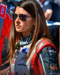 Introducing Vicky Piria, racing driver and motorsport journalist at Sky  Sport F1 👏🎤 Vicky's passion for motorsport ignited at aged 8 when she  began karting, and she's been in love with the