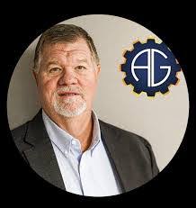 Armando Swanson's Instagram, Twitter & Facebook