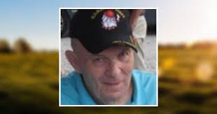 Amanda Gump's Instagram, Twitter & Facebook