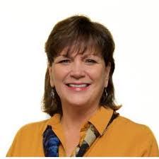 Laurie Brunner's Instagram, Twitter & Facebook