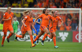 Dove vedere tutto il calcio in diretta tv e streaming. La Crescita Del Calcio Femminile In Olanda Tra Europeo E Progetti Di Sviluppo L Football