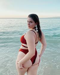 Noelle Downing's Hidden Nude Gems-OnlyFans Exposed