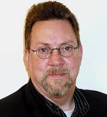 Walter Lehrer's Instagram, Twitter & Facebook