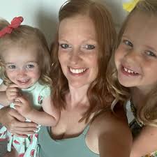 Shop women's and maternity clothing at Aisle 3