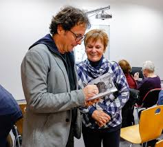 Jun 18, 2021 · újabb aggódó megkeresés érkezett karikó katalin felé: Pungor Andras Konyv A Hetedik Nap A Papae Vaol