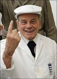 Pictures that raised the bat