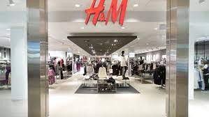 Retailerul suedez hm angajeaza asistenti de vanzari in mai multe orase din tara, potrivit anunturilor publicate pe ejobs.ro. H M Face AngajÄƒri In Å£arÄƒ Vezi Unde Si DacÄƒ Te Califici