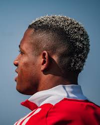 Nuno Espírito Santo is the Premier League Manager of the Month for March. 🙌