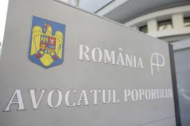 Avocatul poporului pentru drepturile copilului, maia bănărescu, solicită reexaminarea unor prevederi ale legii privind anularea examenelor naţionale de absolvire a programelor de studii în învăţământul. Avocatul Poporului Cere SÄƒ SpunÄƒ Cum Se Va Aplica Ordinul Privind Obligativitatea È™colii Online