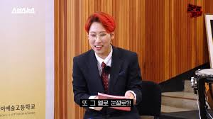 이화여자대학교 사학과 2010학번으로 인문대학교 대표로 활동하기도 했다. ìž¬ìž¬ ì—°ë°˜ì¸ ë¬¸ëª…íŠ¹ê¸‰ ìž¬ìž¬