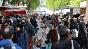 En la tabla inferior podemos ver que la tasa de pacientes confirmados de. Coronavirus Alemania Alemania Se Relaja Y Sufre Un Repunte De Contagios Por Coronavirus Marca Claro Usa