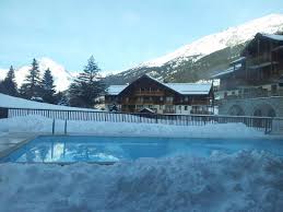 La Piscine Chauffee 28 Degres Ouverte De 10h00 A 19h30 Picture Of Les Alpages De Val Cenis Lanslebourg Mont Cenis Tripadvisor