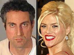 Prosecutor: Howard K. Stern Was Anna Nicole Smith's 'Enabler'