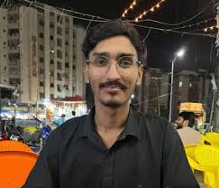 What should we say to the government about the littering problem in Karachi?