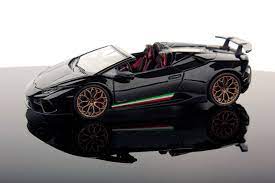 The exterior look was very similar, except with two. Lamborghini Huracan Performante Spyder 1 43 Looksmart Models