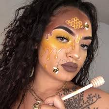 Halloween Makeup Ideas On Instagram Queen Bee Inspired By Kelliecorbett Tag Your Favorite Brand Below Pleas Crazy Makeup Bee Makeup Face Art Makeup