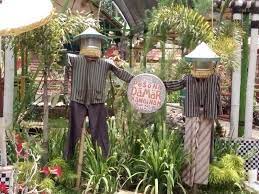 Merupakan kota dengan suhu udara terdingin di jawa timur, tak heran jika kota batu memiliki banyak sekali wahana alam yang sangat mengintip keseruan bermain kelinci dan rumah hobit. Ngainun Naim Taman Kelinci Pasopati