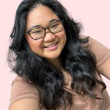 Who are some good photographers in the area?